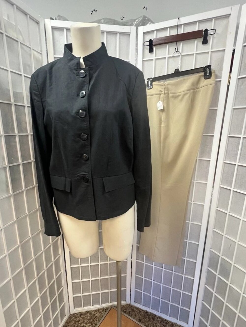 Chadwicks/Liz Claiborne,Woman,Jacket Black+Beige Pant Suit,Spring,Sz 12,Buttons!